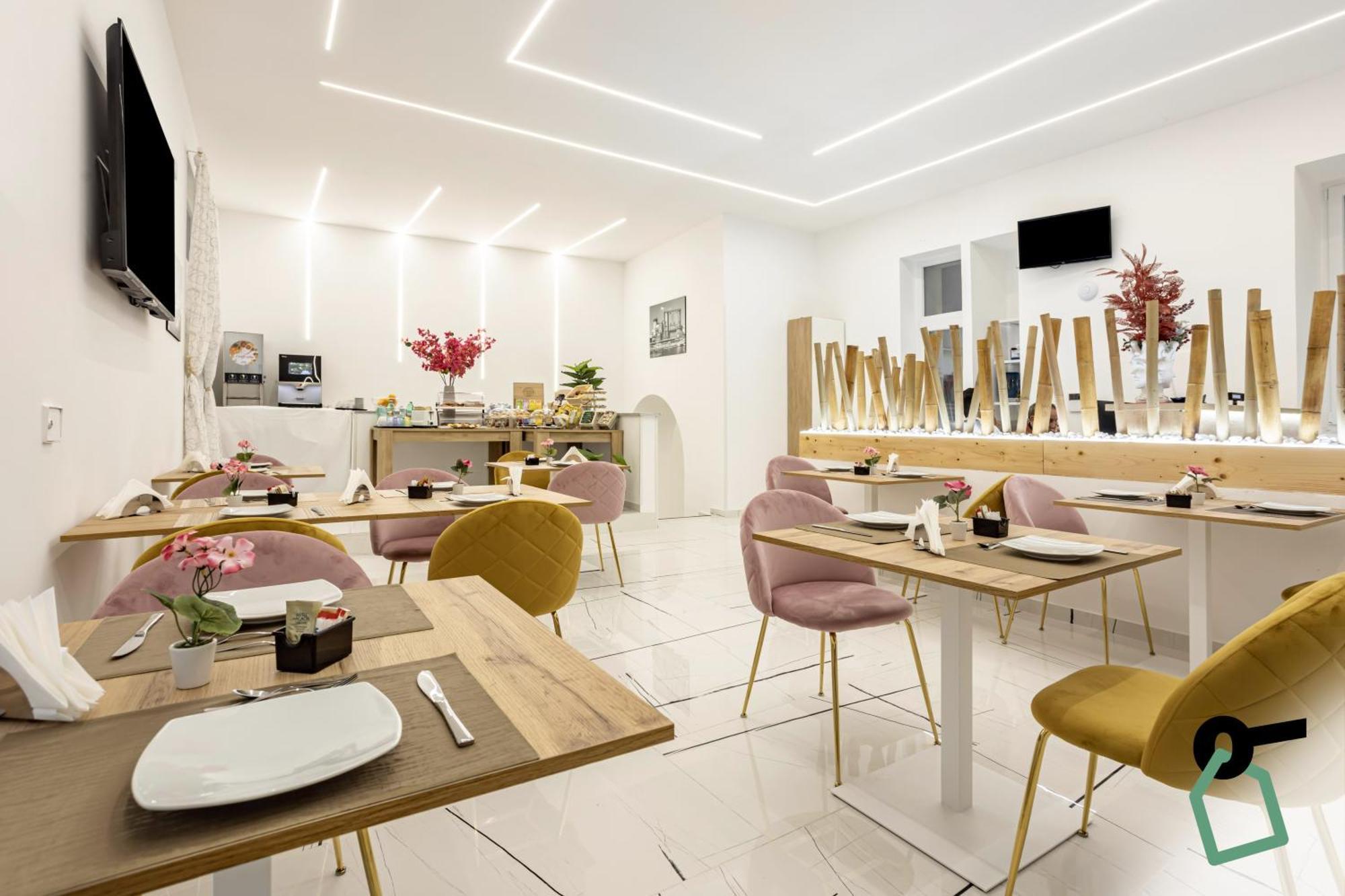 Hotiday Room Collection - Napoli Sant'Arcangelo Luaran gambar