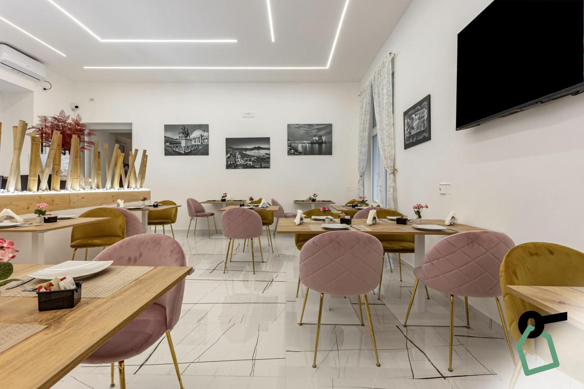 Hotiday Room Collection - Napoli Sant'Arcangelo Luaran gambar