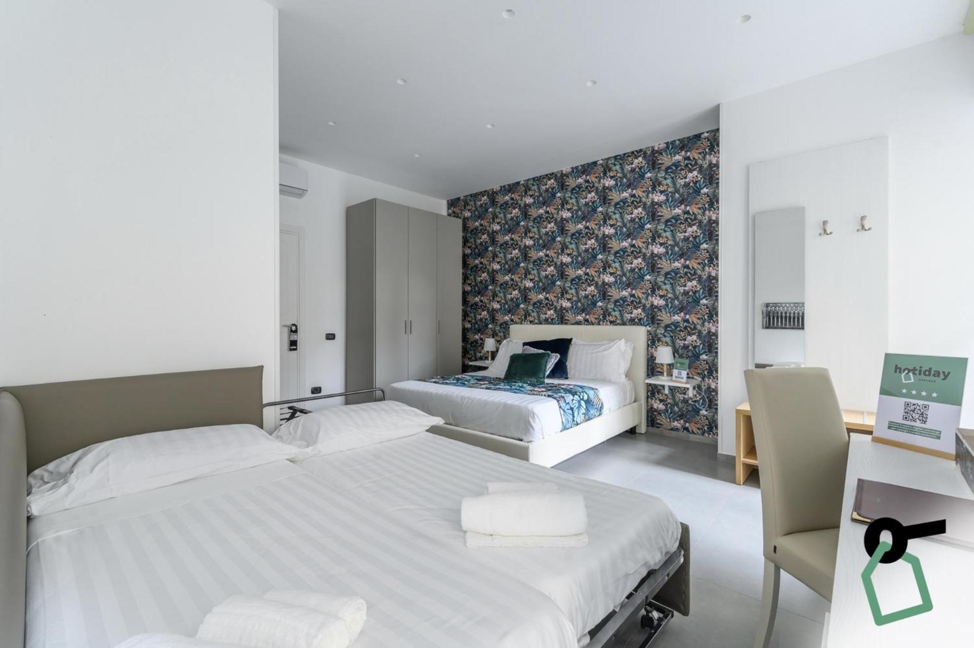 Hotiday Room Collection - Napoli Sant'Arcangelo Luaran gambar